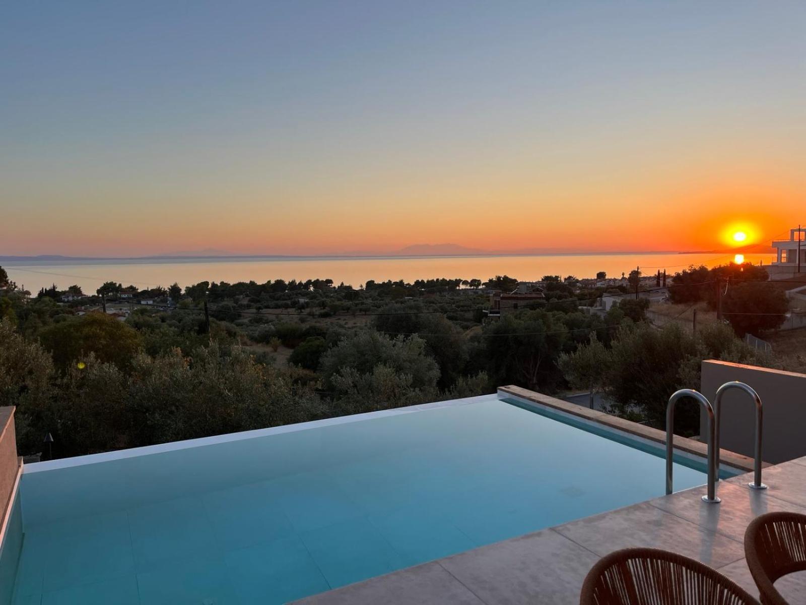 Lithos Villas - Nikiti Halkidiki Екстериор снимка